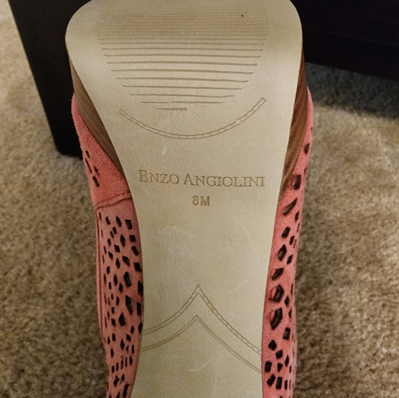 Enzo Angiolini Sully Pink Suede Laser Cut Peep-toe Pumps - Picture 9 of 9